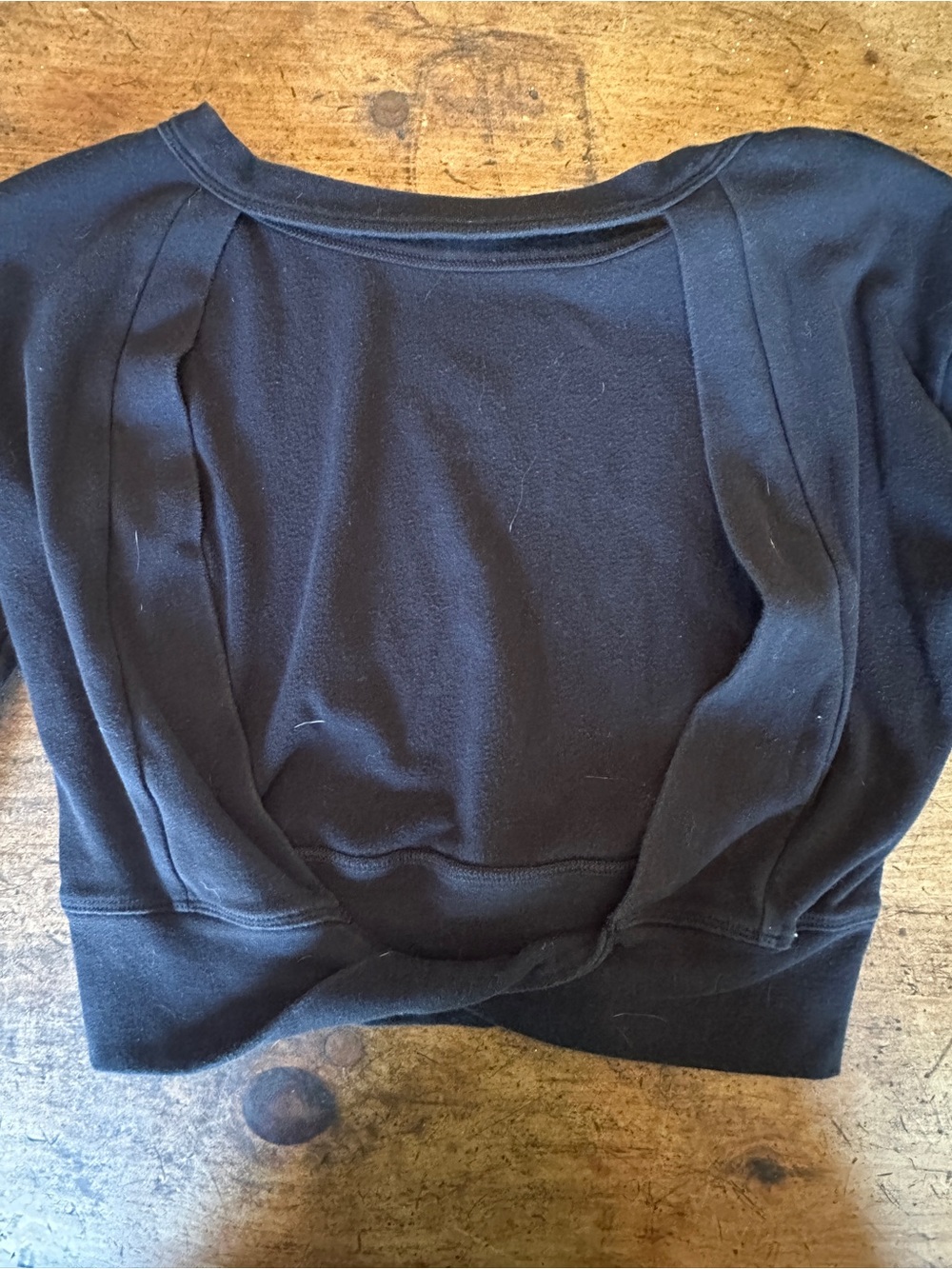 Bombshell Open Back Top - Picture 3 of 4